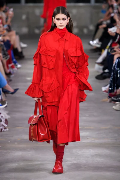 Look 2